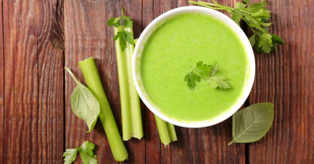 Dicas de sopas e caldos para se aquecer no inverno