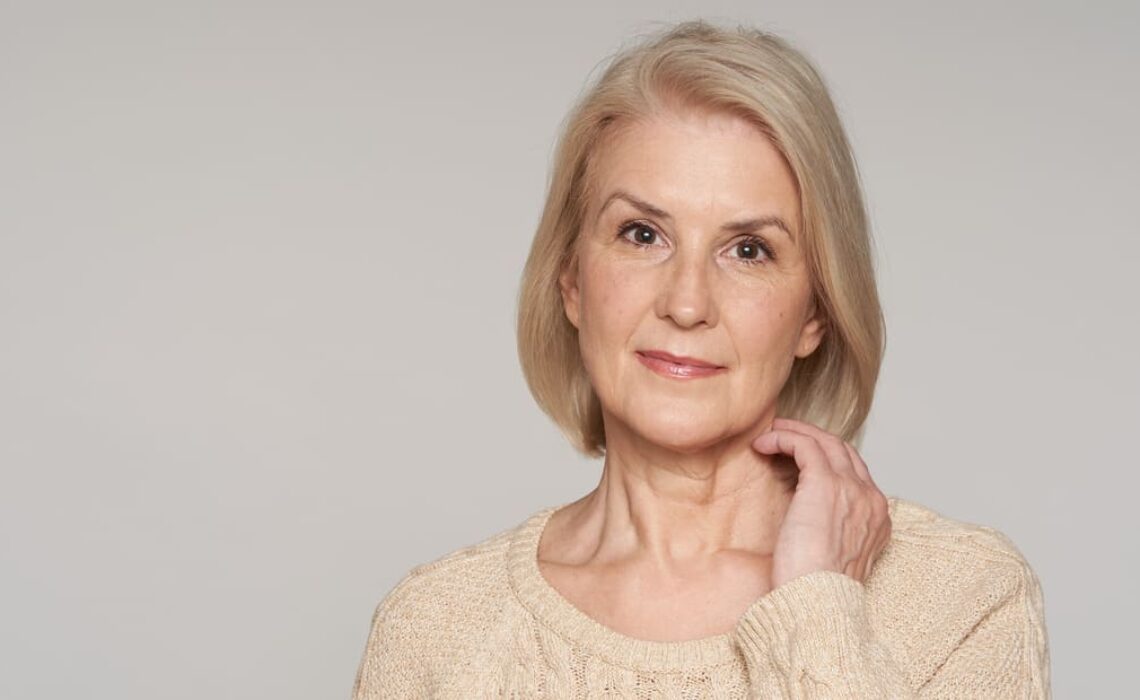 Mês da Mulher: quais alimentos podem diminuir os sintomas da menopausa?